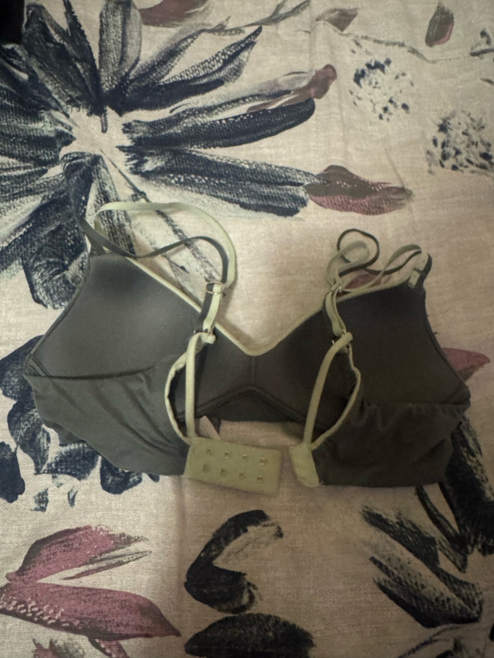 Bra - Picture 2 of 4